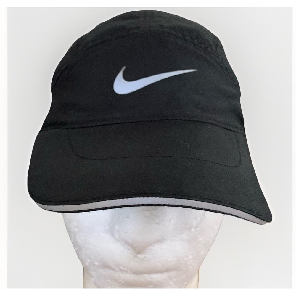Nike Cap‎ Adjustable 6 Panel Tailwind Mesh Dri Fit